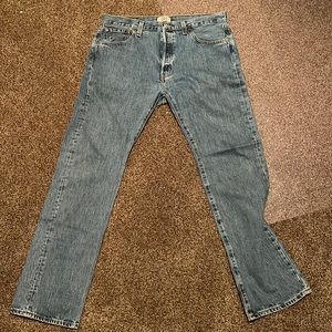 Levi’s 501 - excellent condition— 36x33